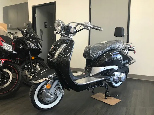 Amigo Bello the Classic Heritage 150cc Scooter. The legendary Heritage is back. CA Legal