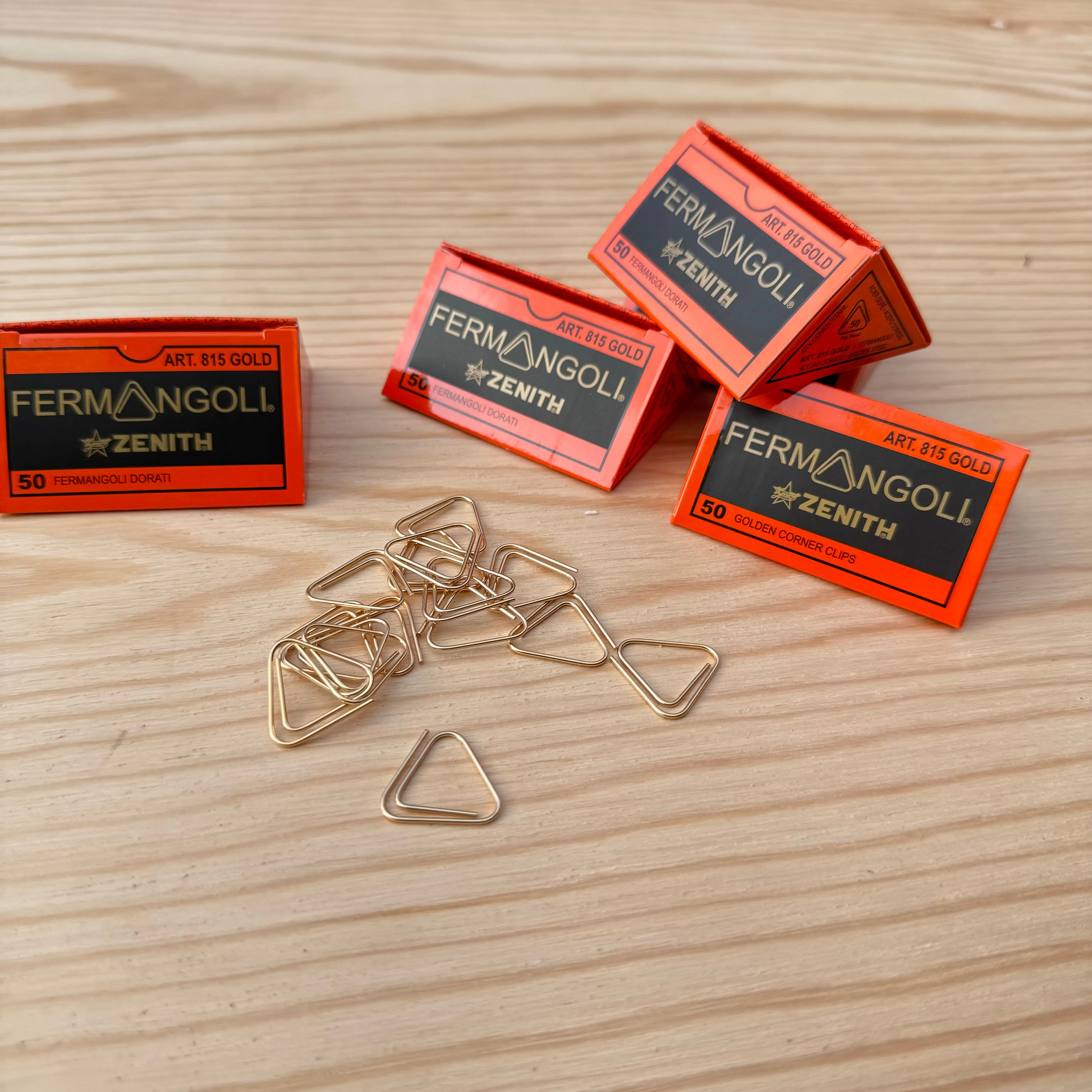 Golden Corner Paper Clips by Fermangoli