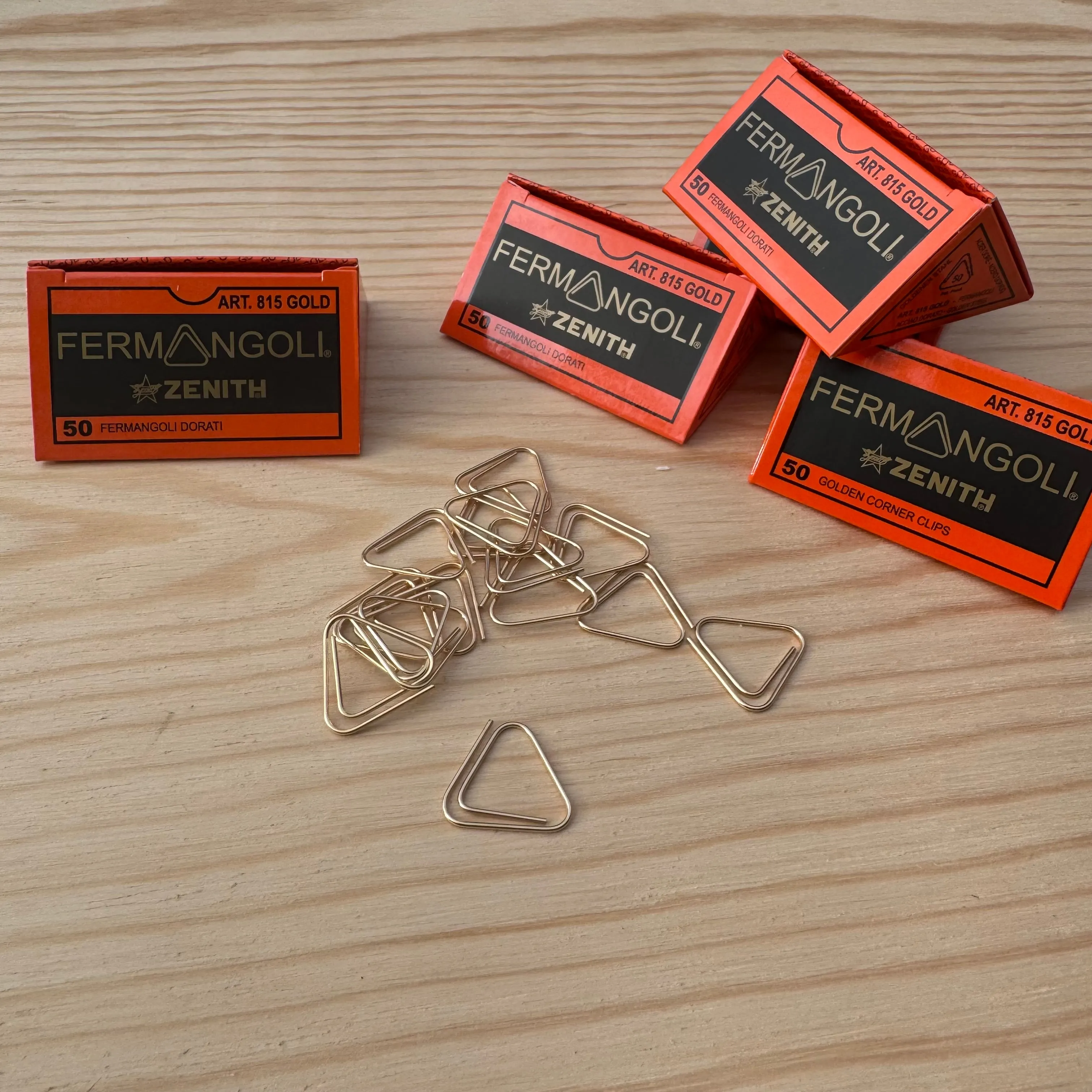 Golden Corner Paper Clips by Fermangoli