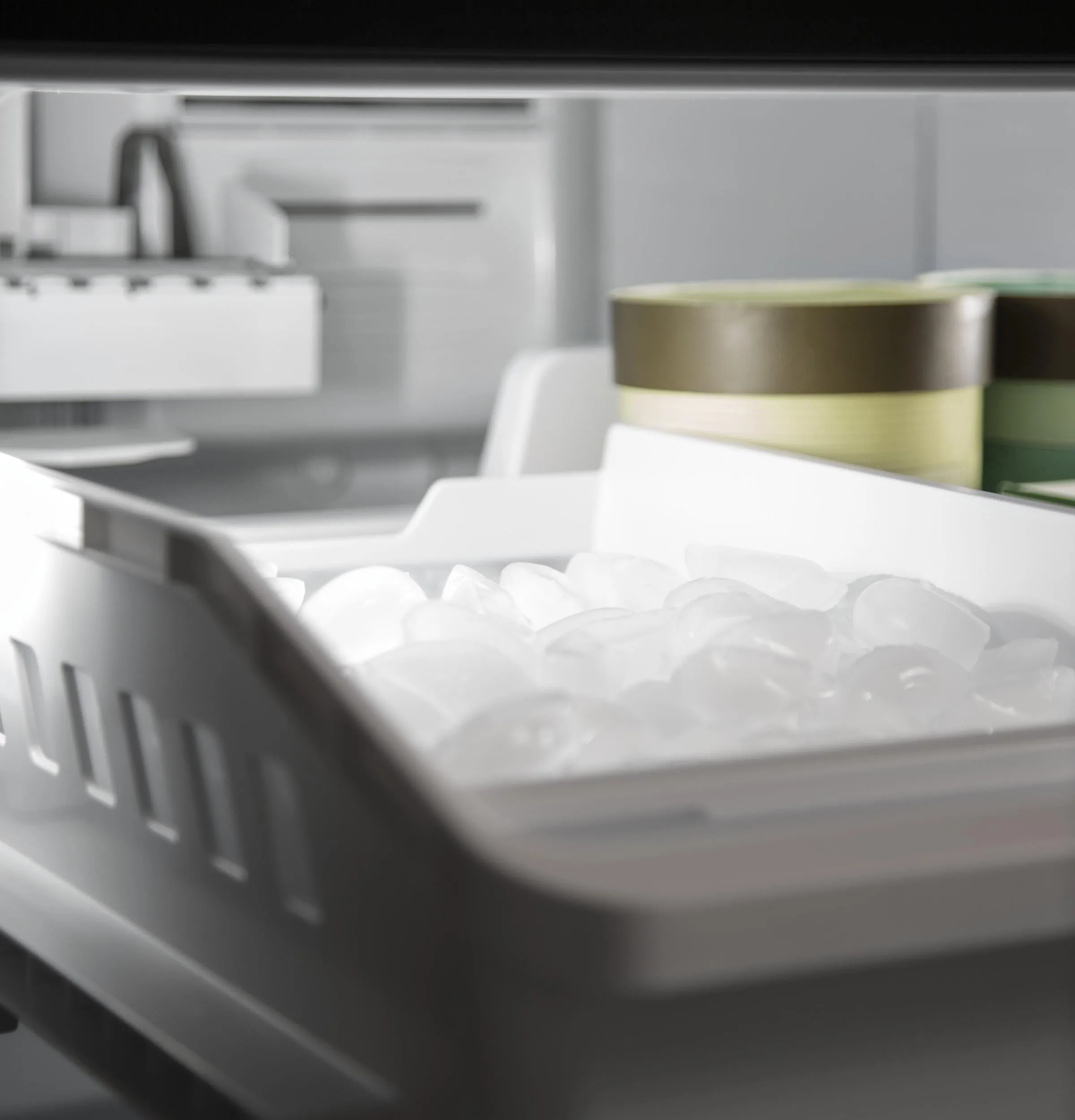 GWE19JGLWW GE® ENERGY STAR® 18.6 Cu. Ft. Counter-Depth French-Door Refrigerator