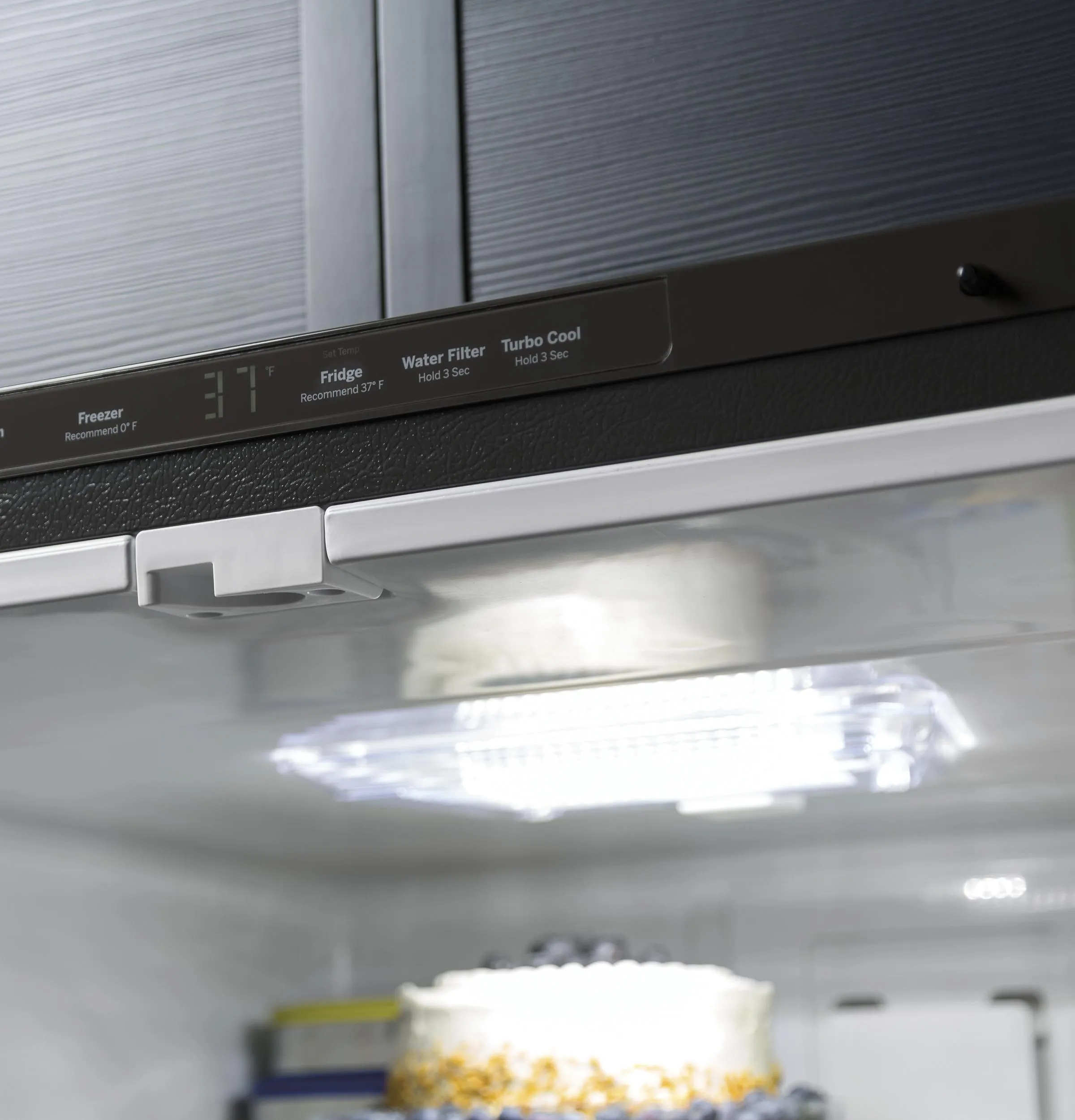 GWE19JGLWW GE® ENERGY STAR® 18.6 Cu. Ft. Counter-Depth French-Door Refrigerator