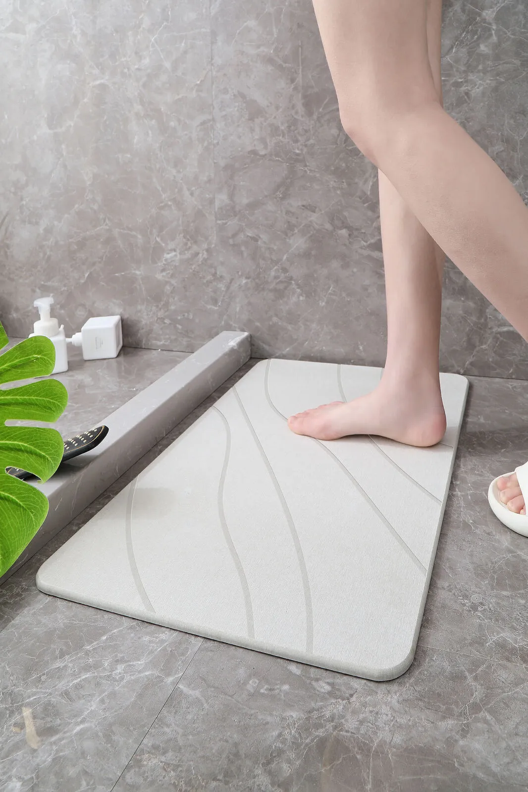 Hard Diatomite Bath Mat Super Dry Anti-Slip - Off White & Wave Line Design