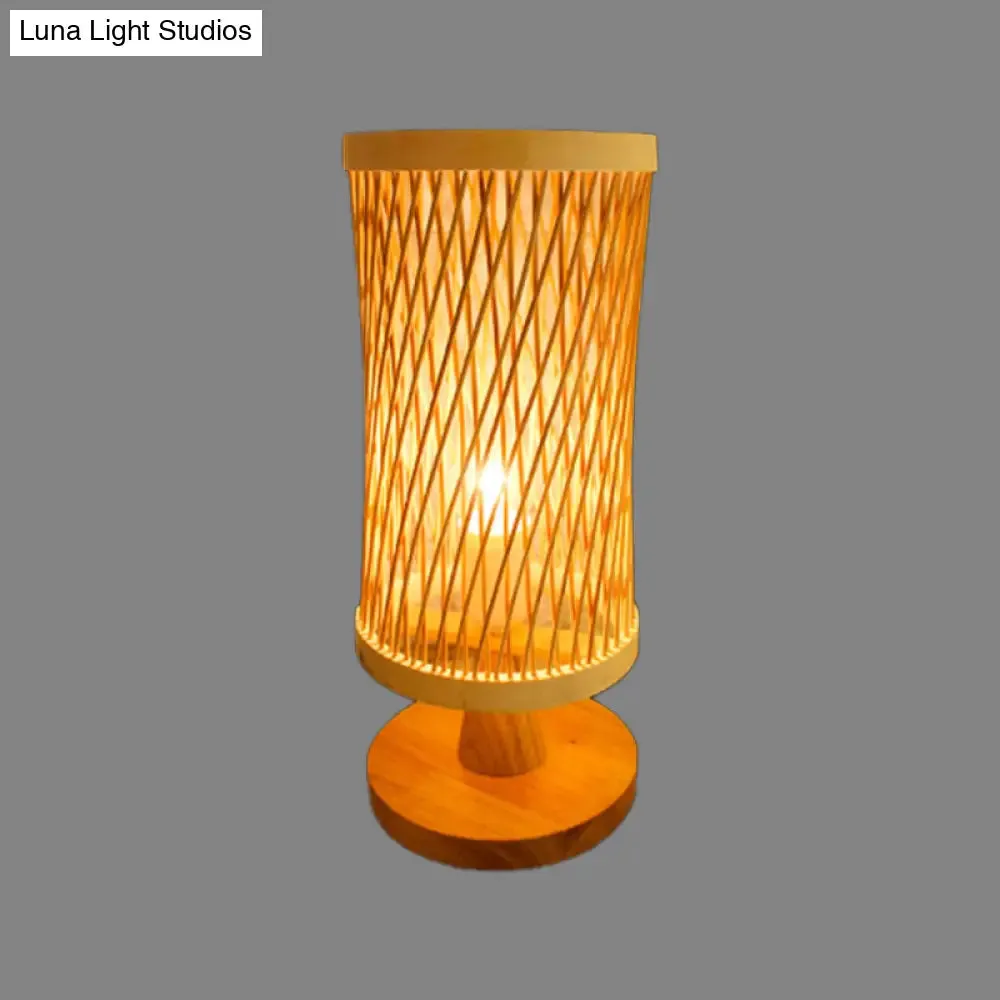 Japanese Bamboo Desk Lamp with Round Wood Base - Beige