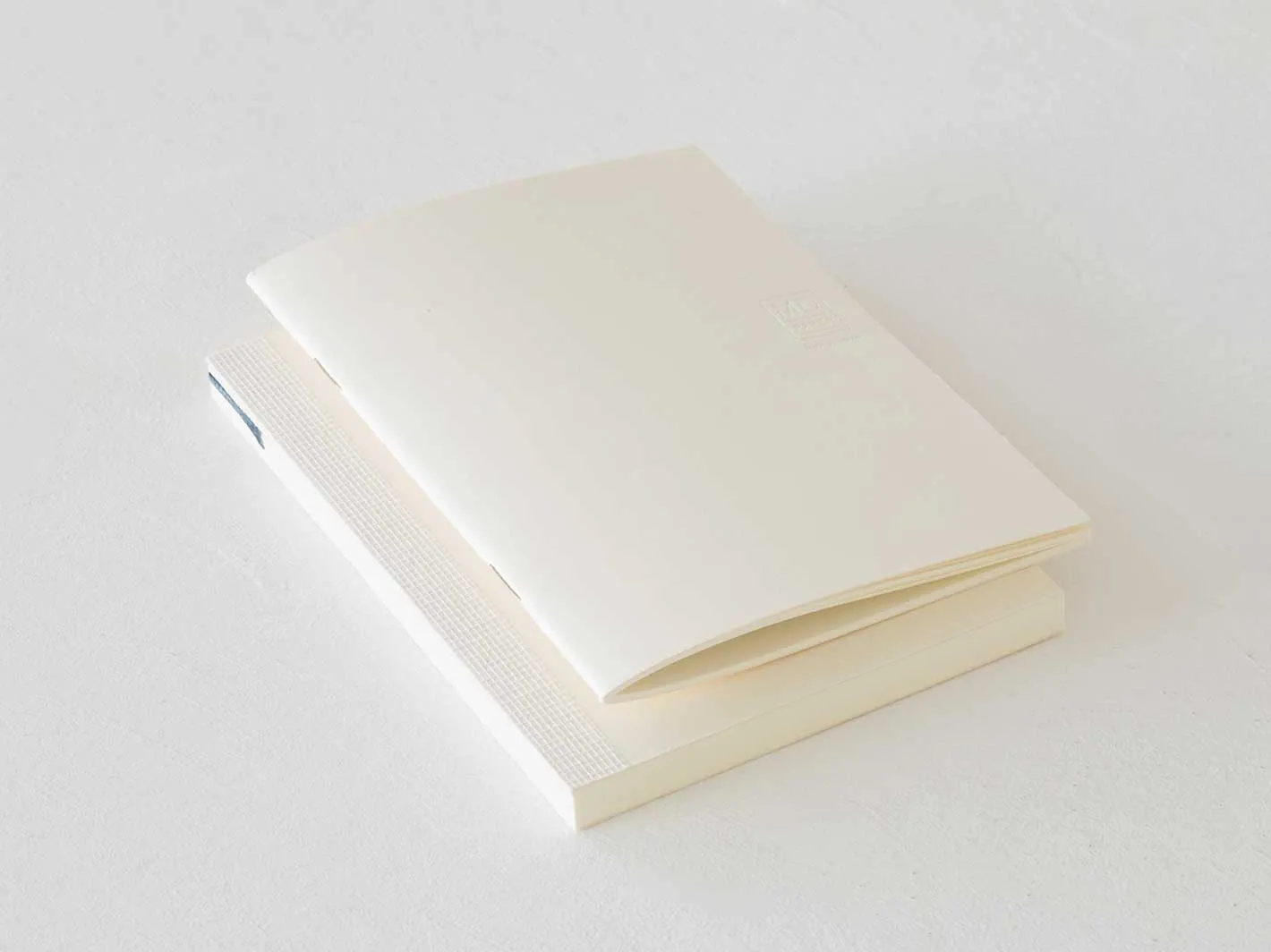 Midori  MD Notebook Light B6 Slim Grid 3-pack