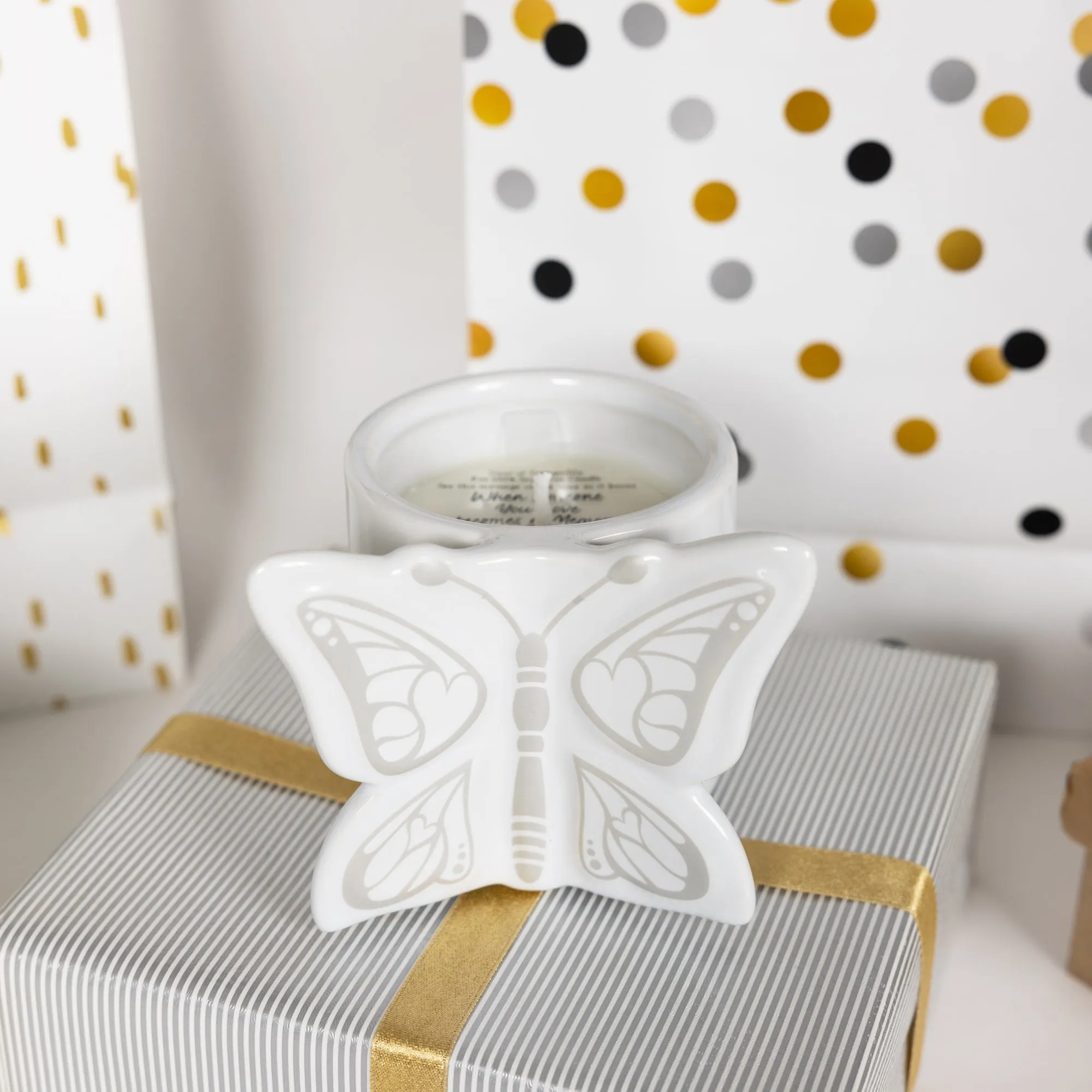 Mother 8 oz 100% Soy Wax Reveal Butterfly Candle Scent: Tranquility