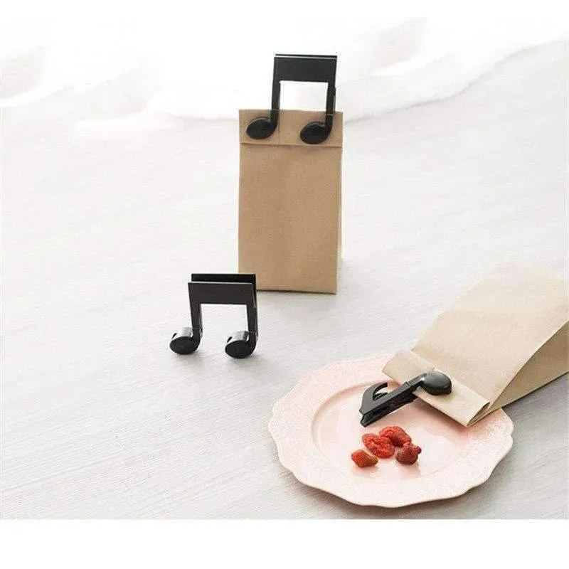 Music Notes Black Clips/Pegs - Set of 2