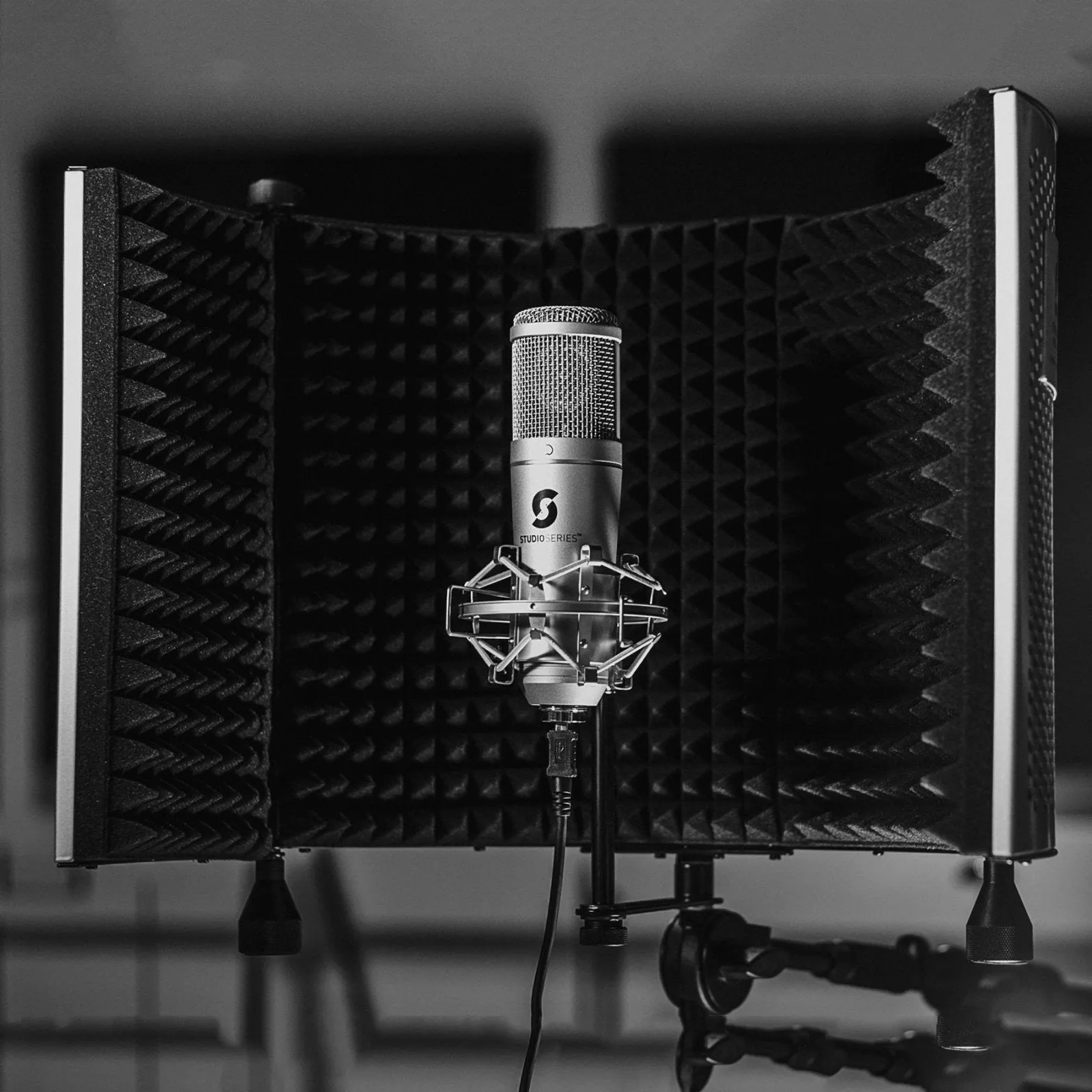Portable Vocal Booth Pro with Floor & Desk Stands