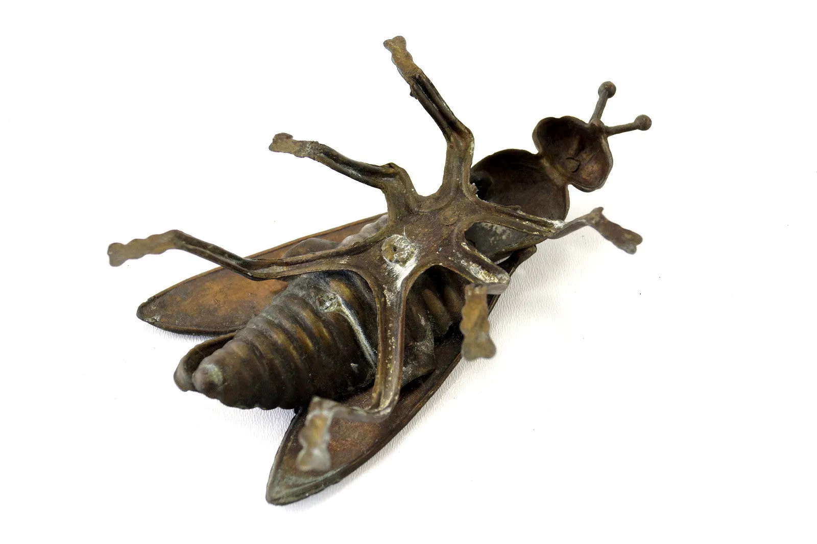Vintage Brass Fly Ashtray / Trinket Box with Pivoting Wings, Made in Italy (c.1930s)